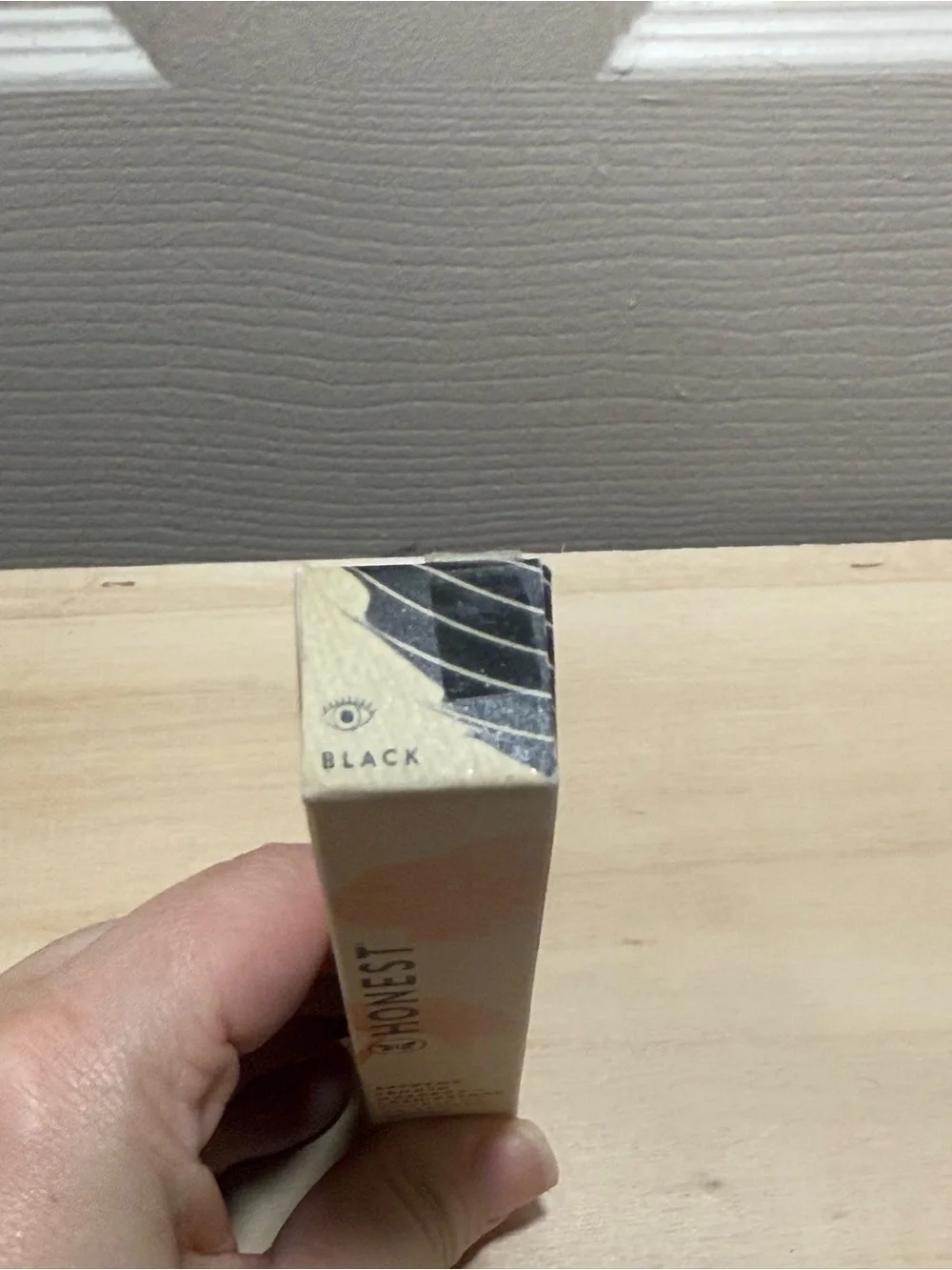 Honest Extra length Mascara Lash Primer Black. New sealed